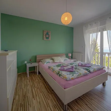Melanie - Opri Hills With Balcony C * أوباتيا
