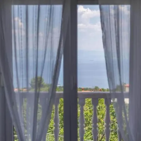 Studio Apartment Opric