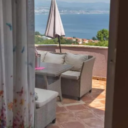 Studio Apartment Opric